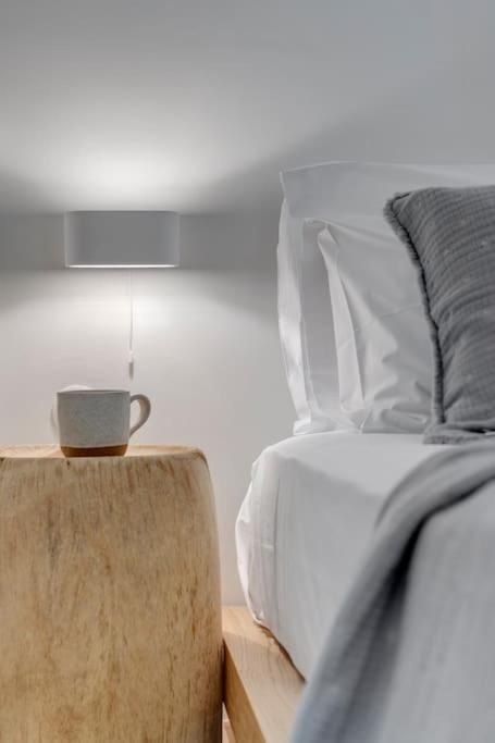 Nomade Vibrant Living Loft Apartment แอร์มูโปลี ภายนอก รูปภาพ