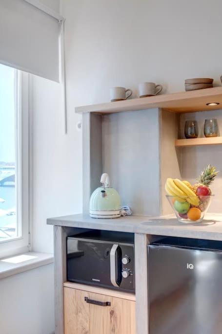 Nomade Vibrant Living Loft Apartment แอร์มูโปลี ภายนอก รูปภาพ